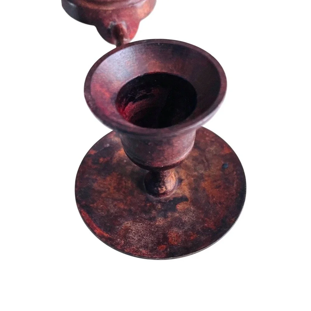 N/A set cast
